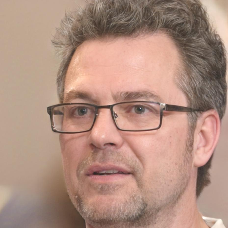 Ruben Ashworth, Chief Financial Strategist